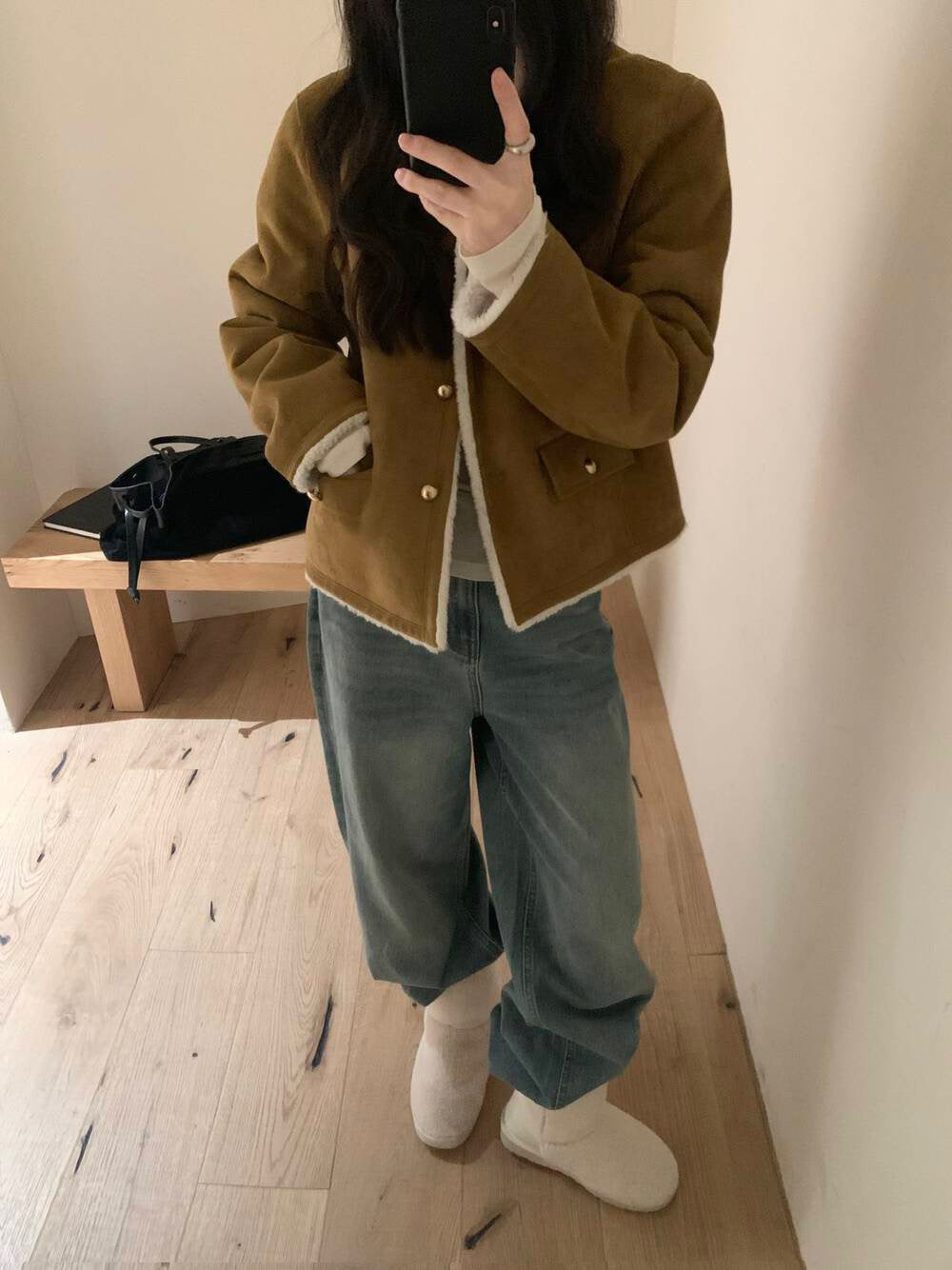 // 帥氣復古風色調皮毛一體金色鈕扣外套