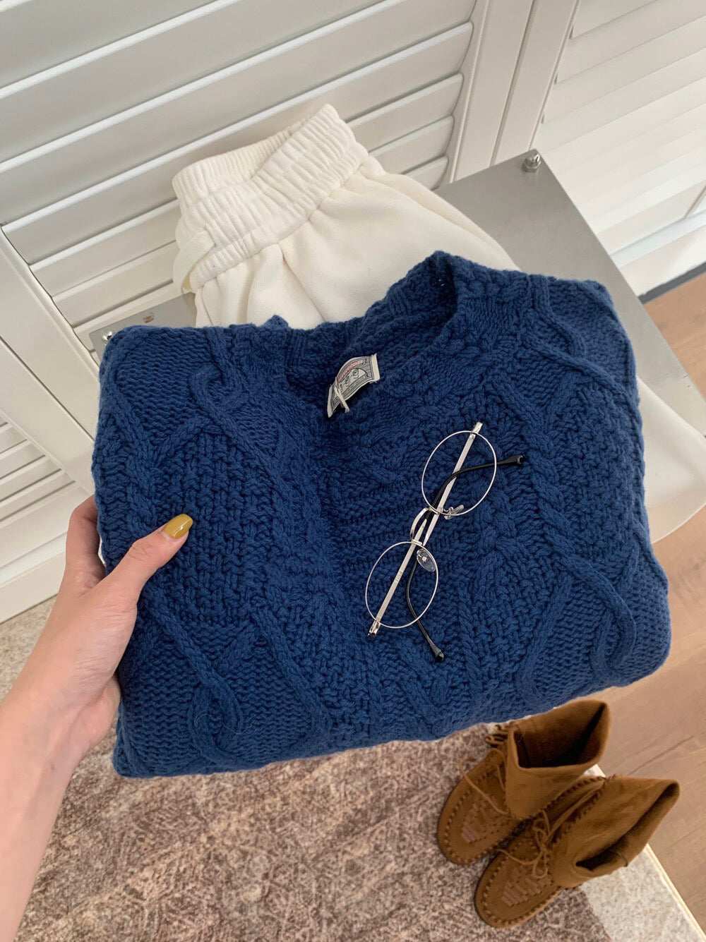 // 35%wool麻花紋慵懶毛衣