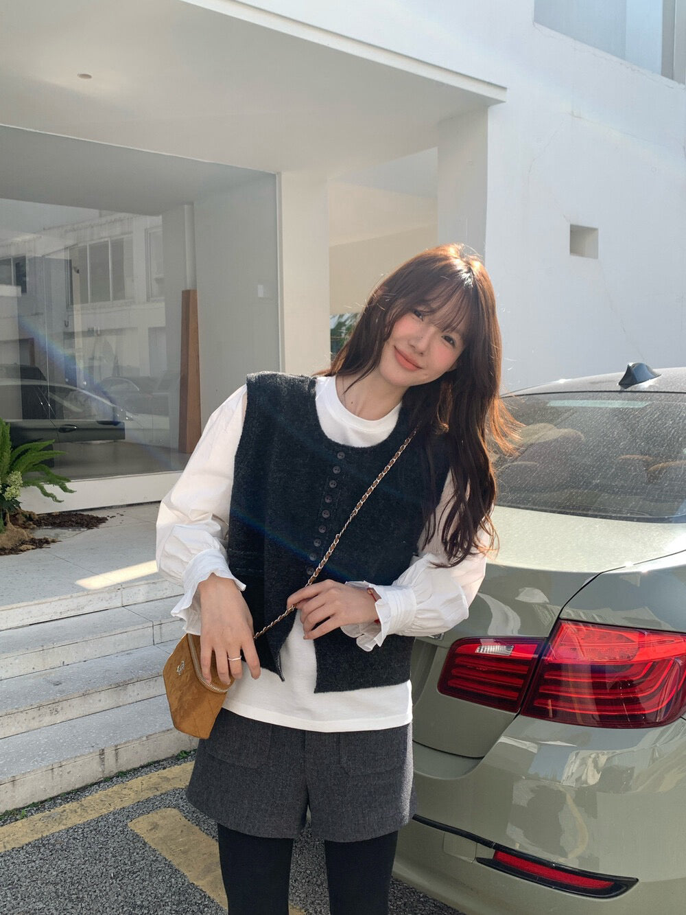 // 簡約鈕扣針織馬甲+花邊袖長袖上衣套裝