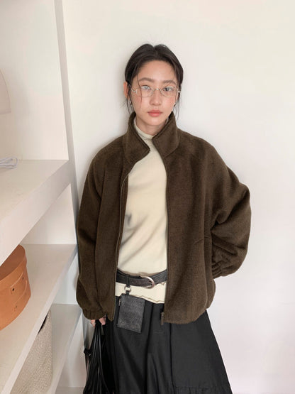 // 休閒風絨毛感夾棉外套