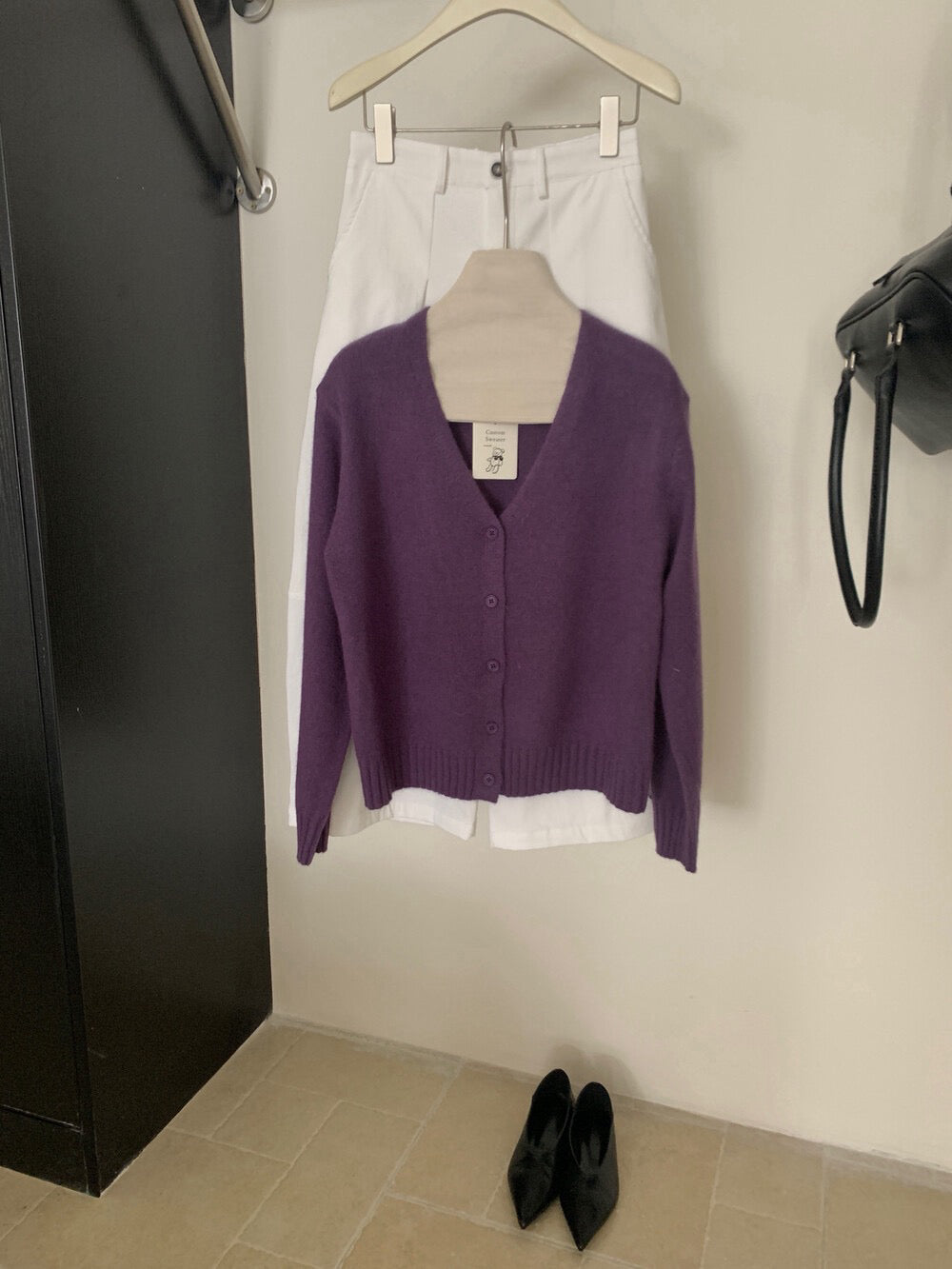 // 30%wool V領四色CD