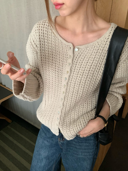 // 溫柔鏤空粗針織CD