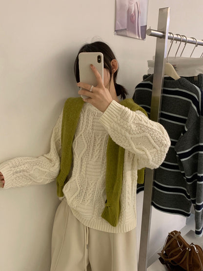 // 35%wool麻花紋慵懶毛衣