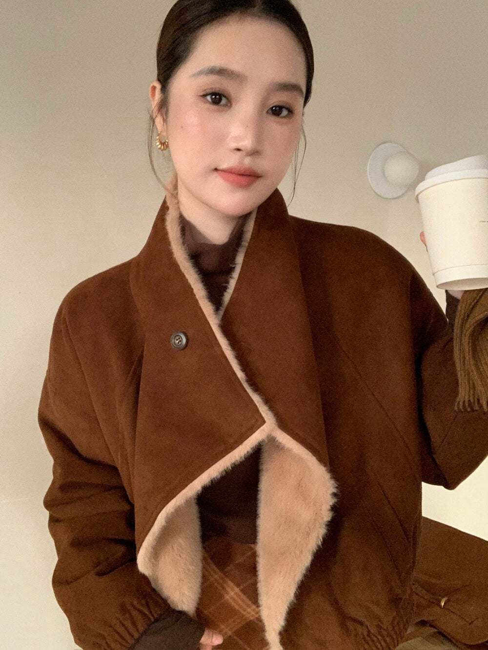 // 帥氣隨性領子皮毛一體麂皮絨外套