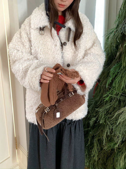 // 皮扣可立領口袋毛毛外套