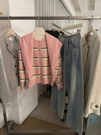 // 連披肩圓領拼間軟糯開胸CD