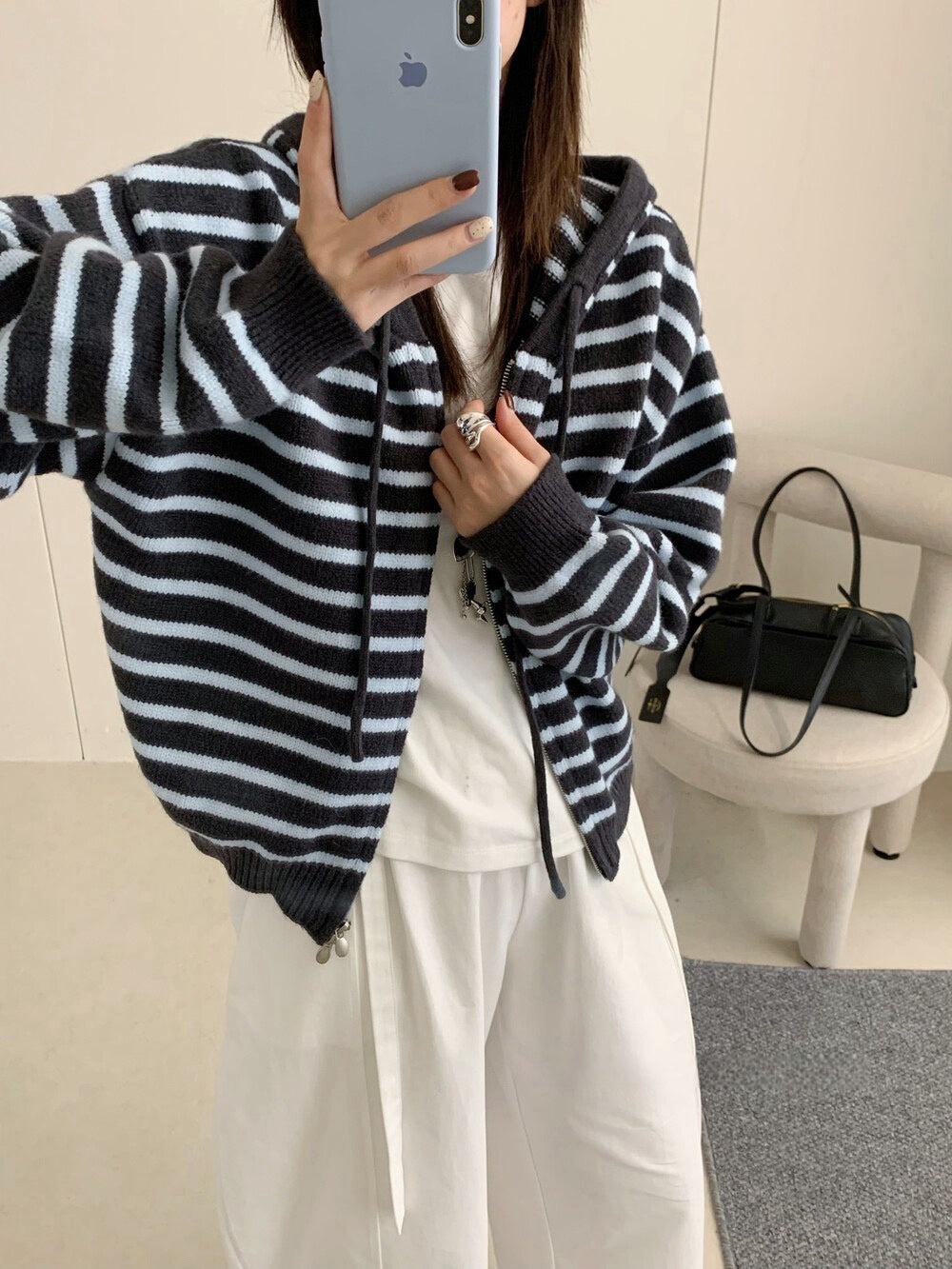 // 鬆弛感上下拉鍊連帽間條CD