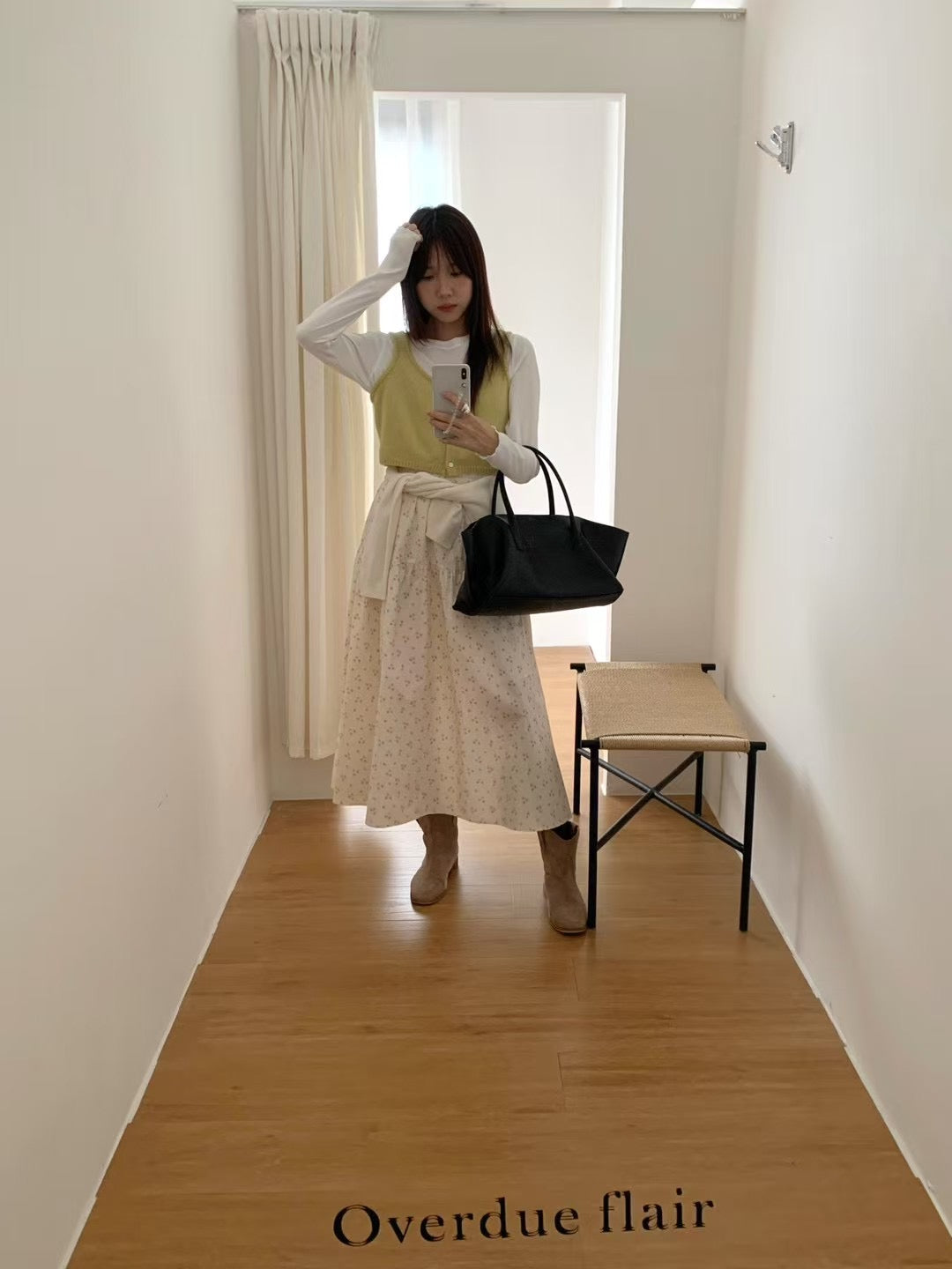// 小碎花層層中裙