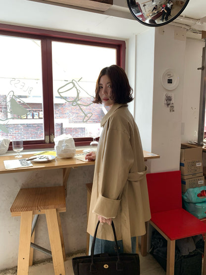 // vintage油蠟皮連腰包腰帶翻領中長外套