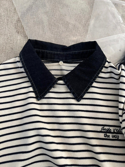 B195 / 小刺繡字連可拆領子間條TEE