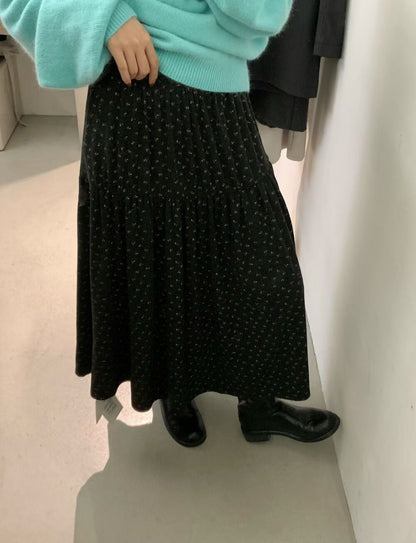 // 絨感小碎花蛋糕中裙