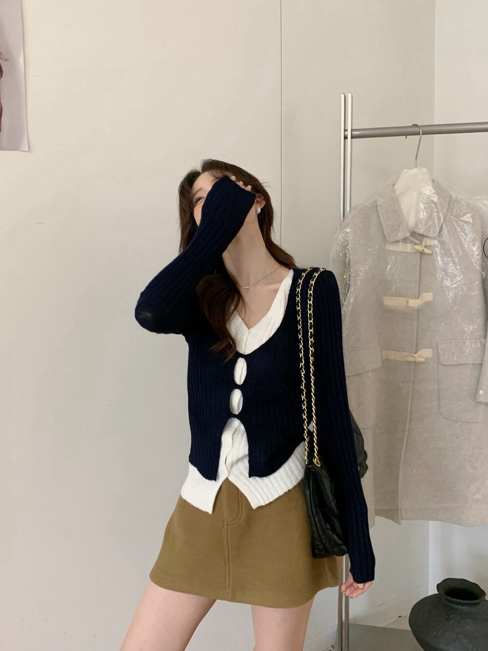 // 超顯瘦撞色假兩件針織上衣