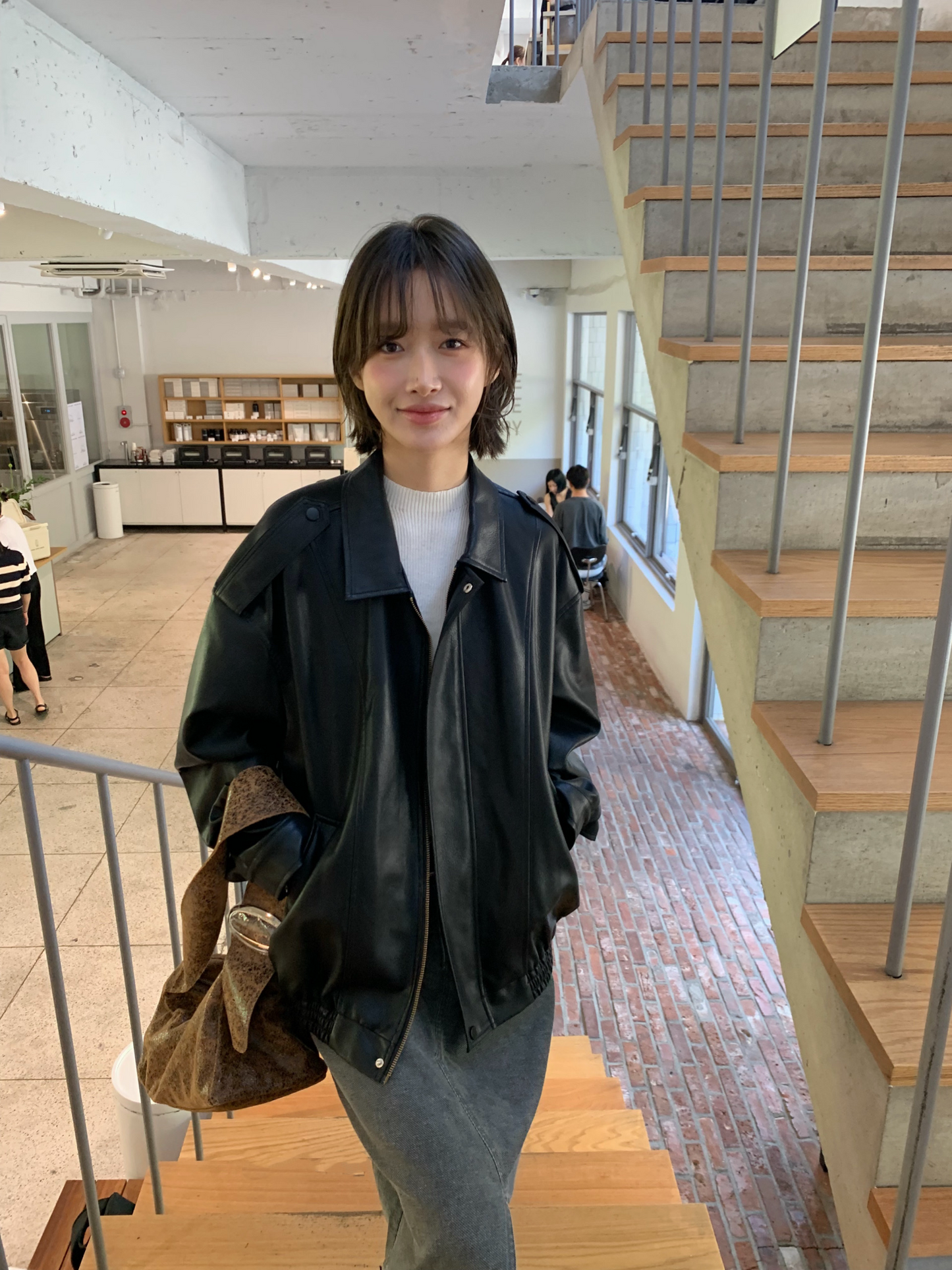 // 復古帥氣彷皮機車外套