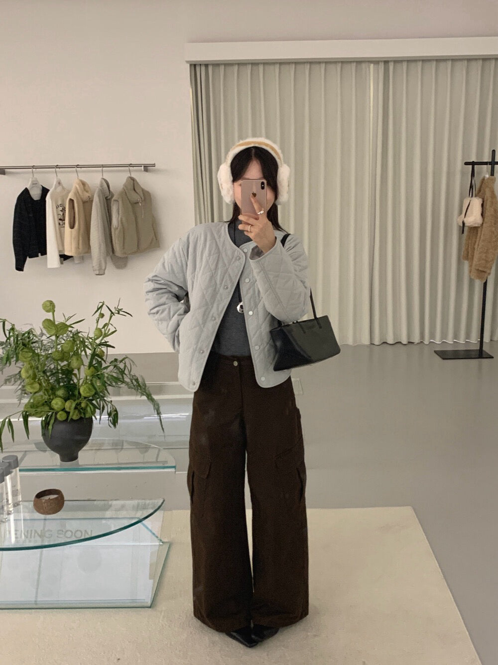 // 簡約菱格薄夾棉圓領外套