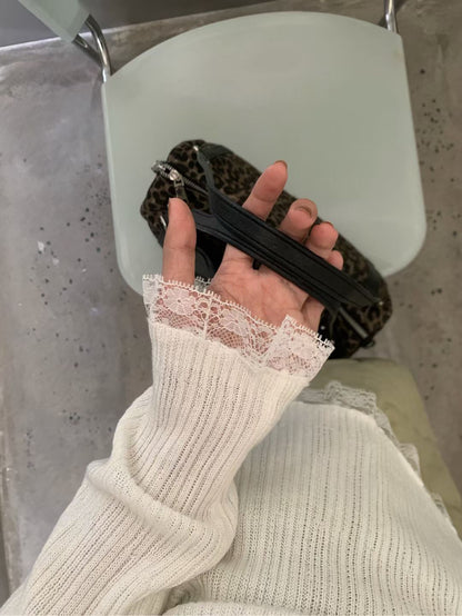 // 絲光羊毛紗線拼接lace邊NT