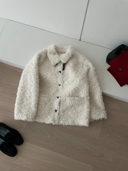 // 皮扣可立領口袋毛毛外套