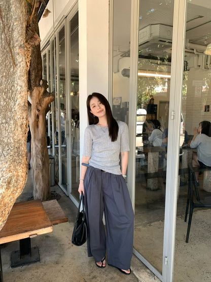 🌵 肌理感樹紋修肩彈性針織上衣