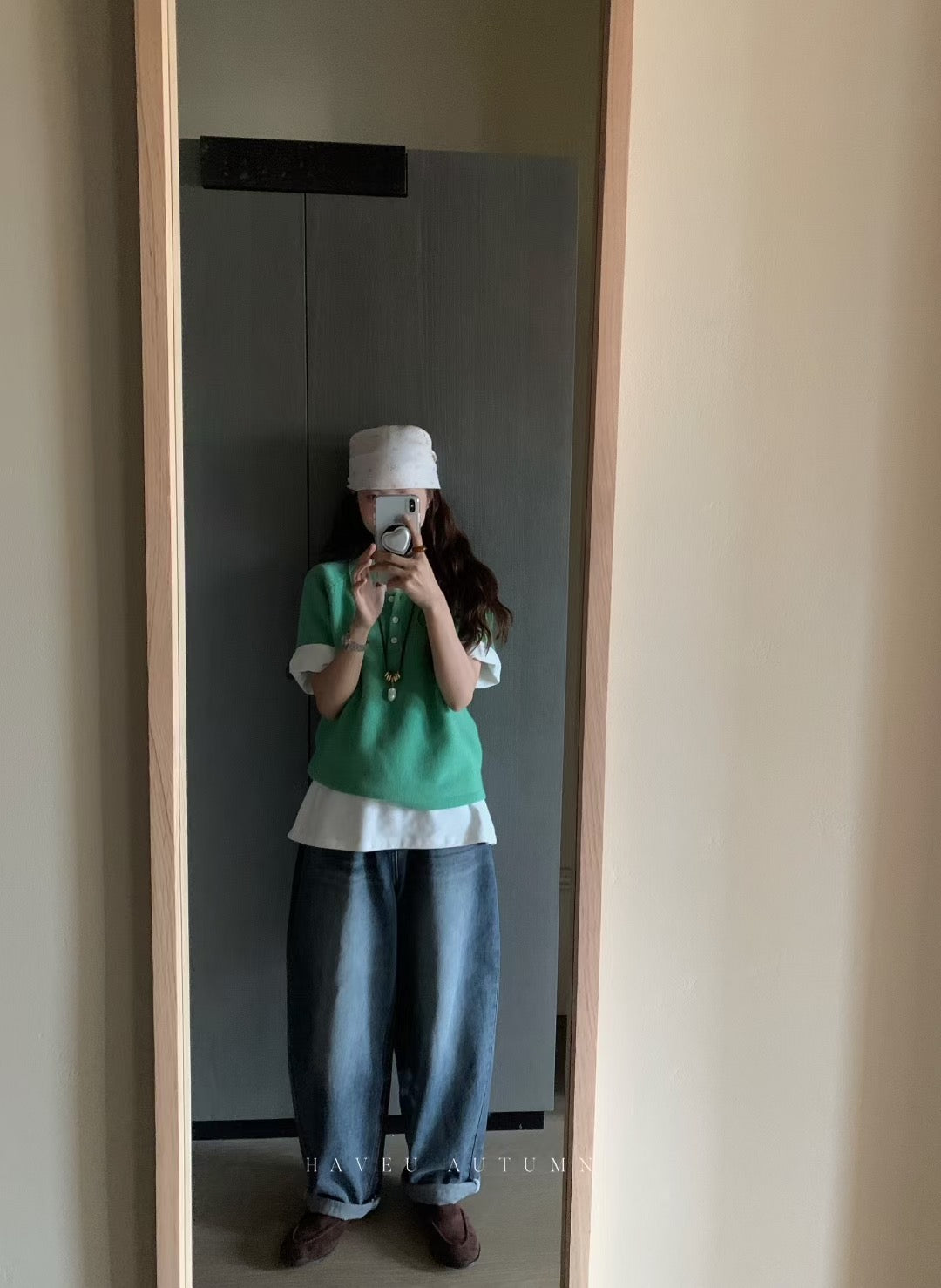 // 秋季薄羊毛翻領polo NT