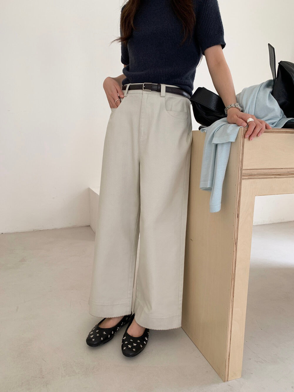 // 褲型超好簡約花邊直腳九分褲