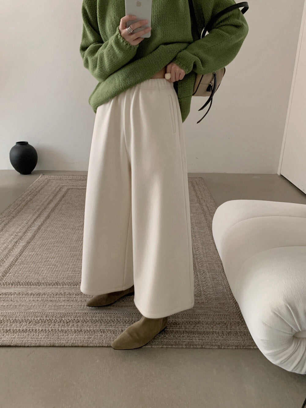 // 超軟糯後口袋羊毛糯米褲