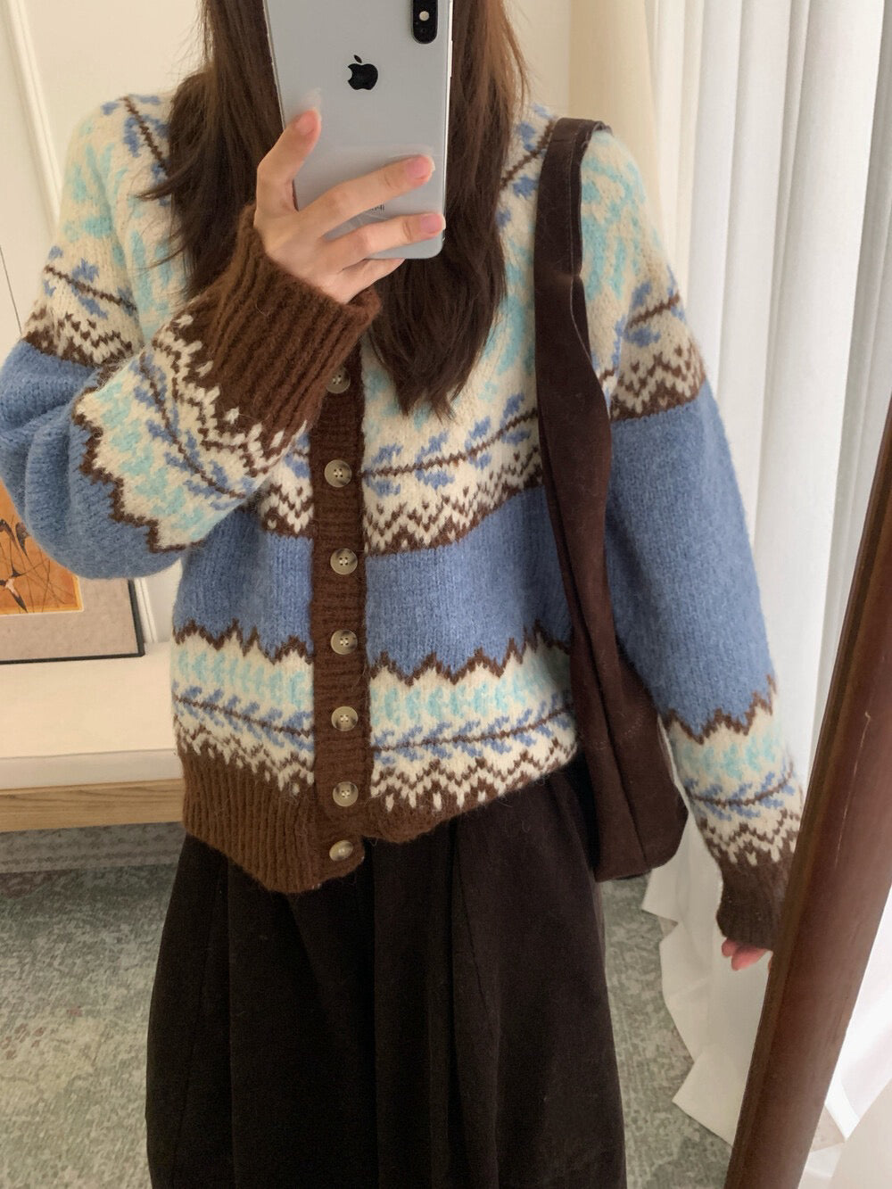 // 50%綿羊毛復古花紋圓領CD