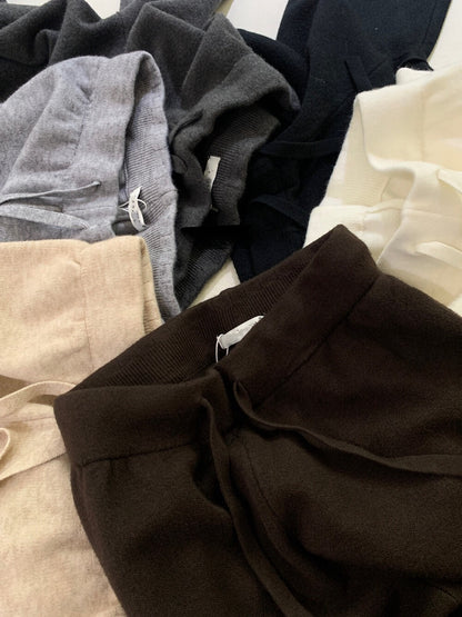 // 萬能百搭顯瘦針織休閒褲