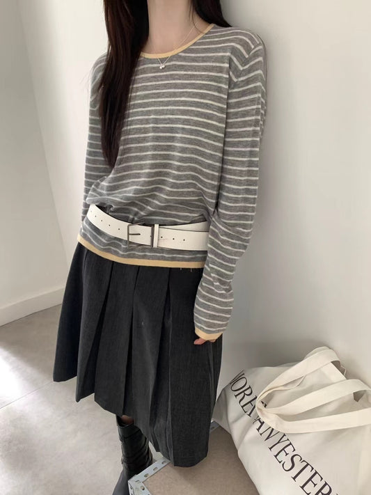 // 拼色邊薄羊毛間條NT