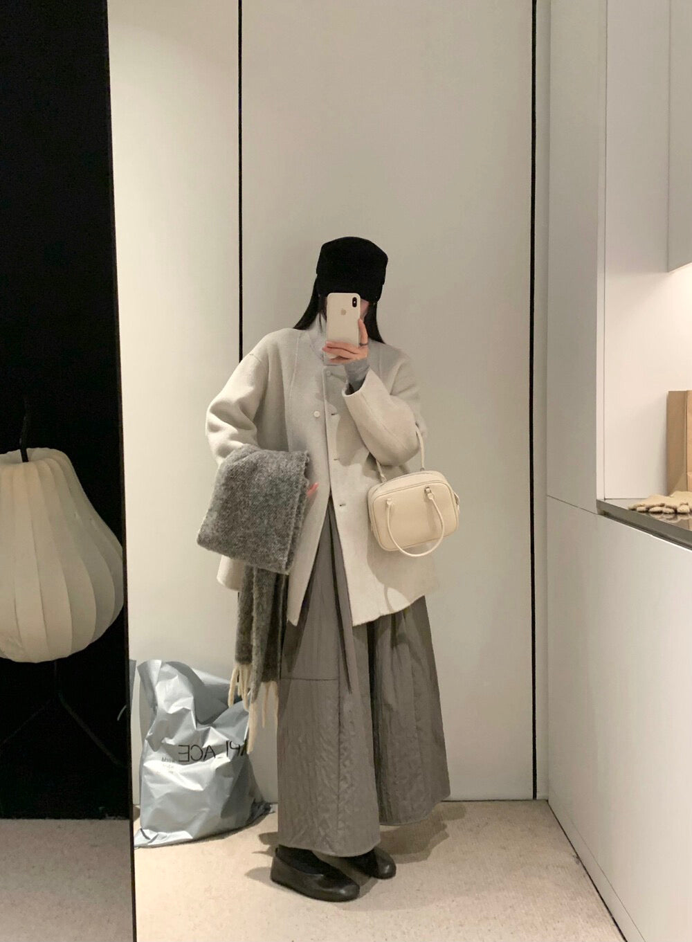 // 90%羊毛+10%羊駝毛小立領斜口袋手工外套