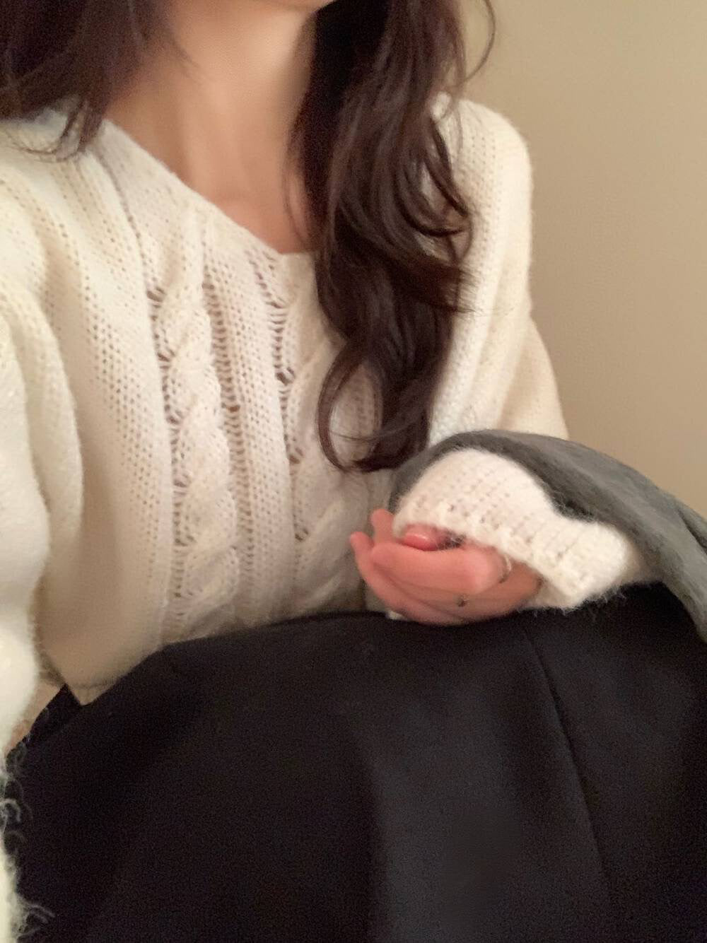 // 15%羊毛扭紋麻花寬鬆款毛衣