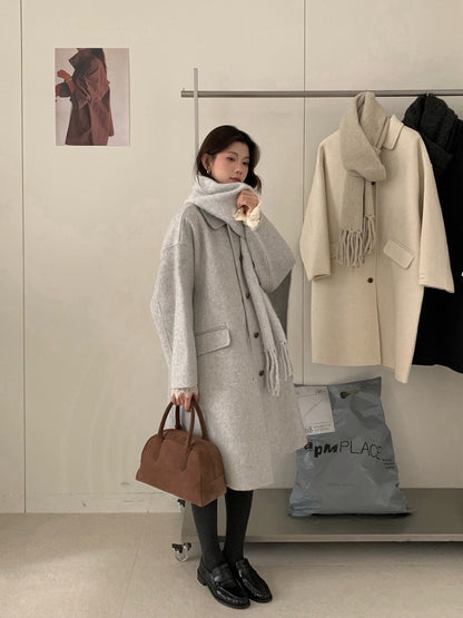 // 經典翻領口袋中長100%羊毛手工雙面外套(連頸巾)￼