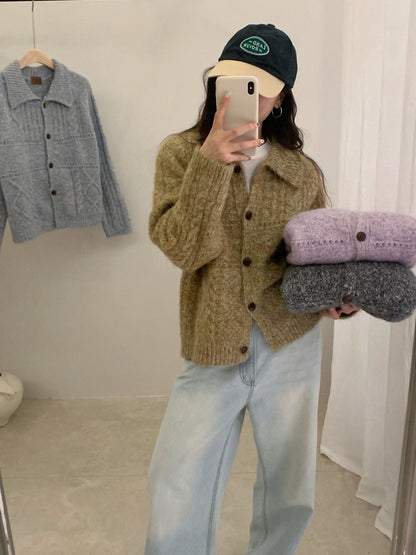 // 8%wool彩紗線菱格麻花翻領CD