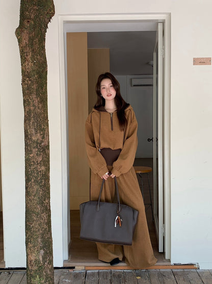 // 假兩件連帽拉鍊上衣+全長褲兩件套