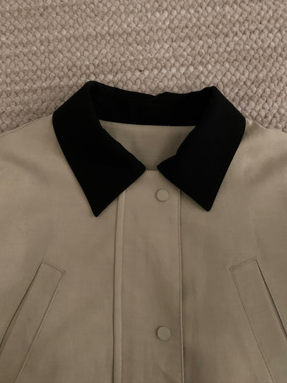 // 經典款撞色領口中長款trench coat