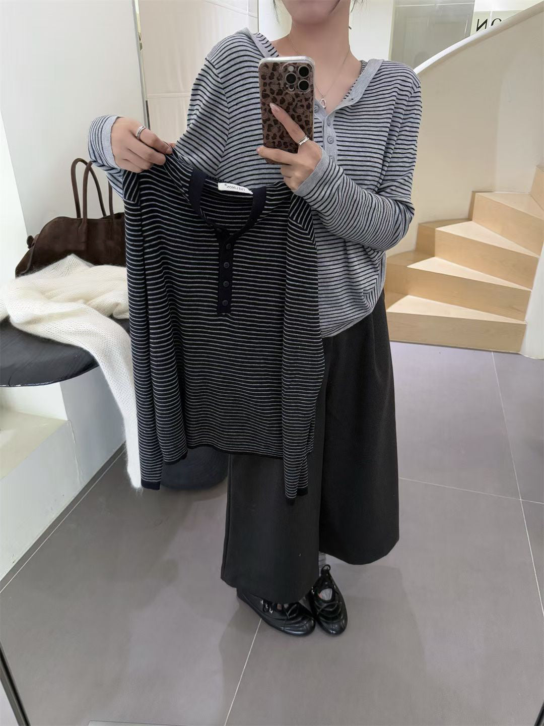 // 慵懶感連帽細間條NT