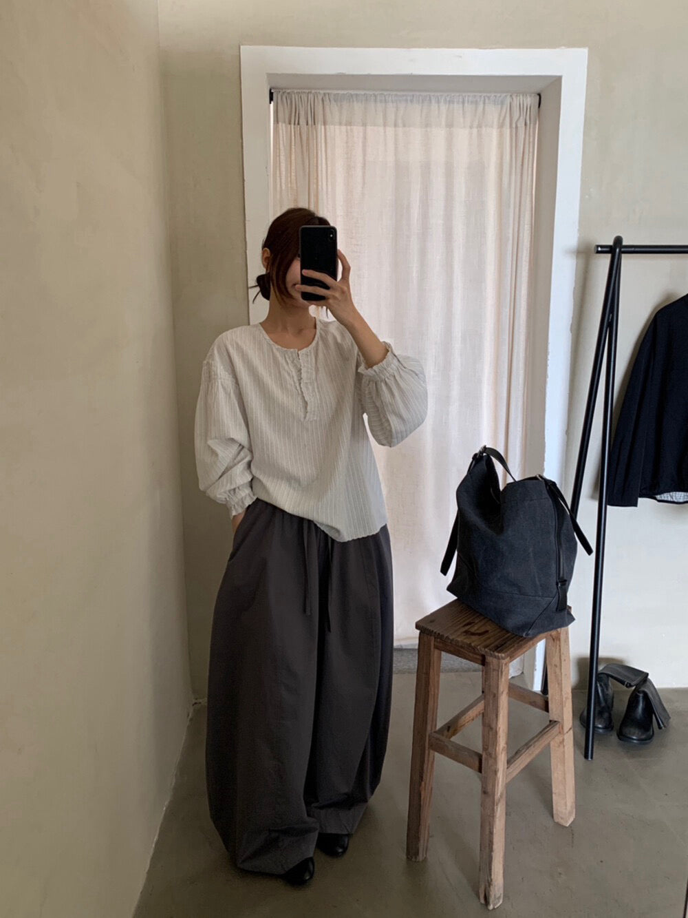 B03 / 打褶邊簡約間條寬鬆BL