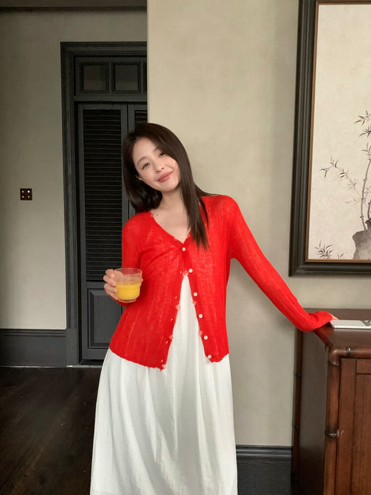 // 做舊領口直紋針織外套