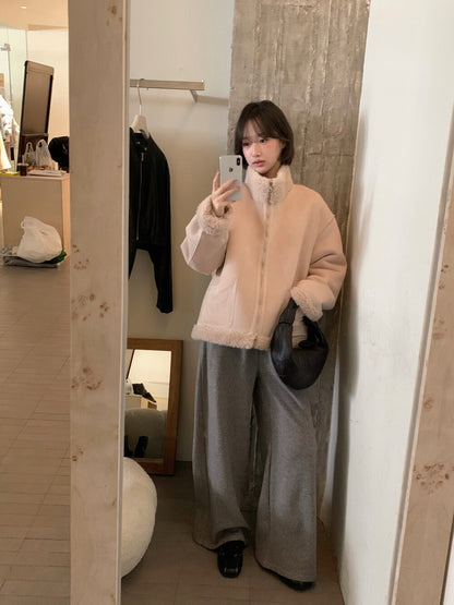 // 皮毛一體毛毛邊立領拉鍊外套