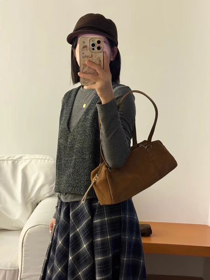 // 真皮麂皮絨bowling bag