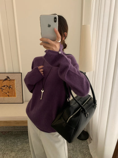 // 45%綿羊毛立領開叉袖花花鈕NT