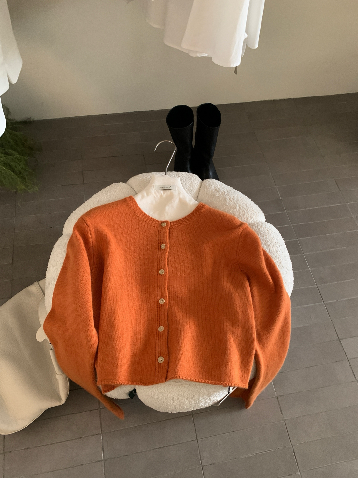 // 30%raccoon卷卷邊圓領CD