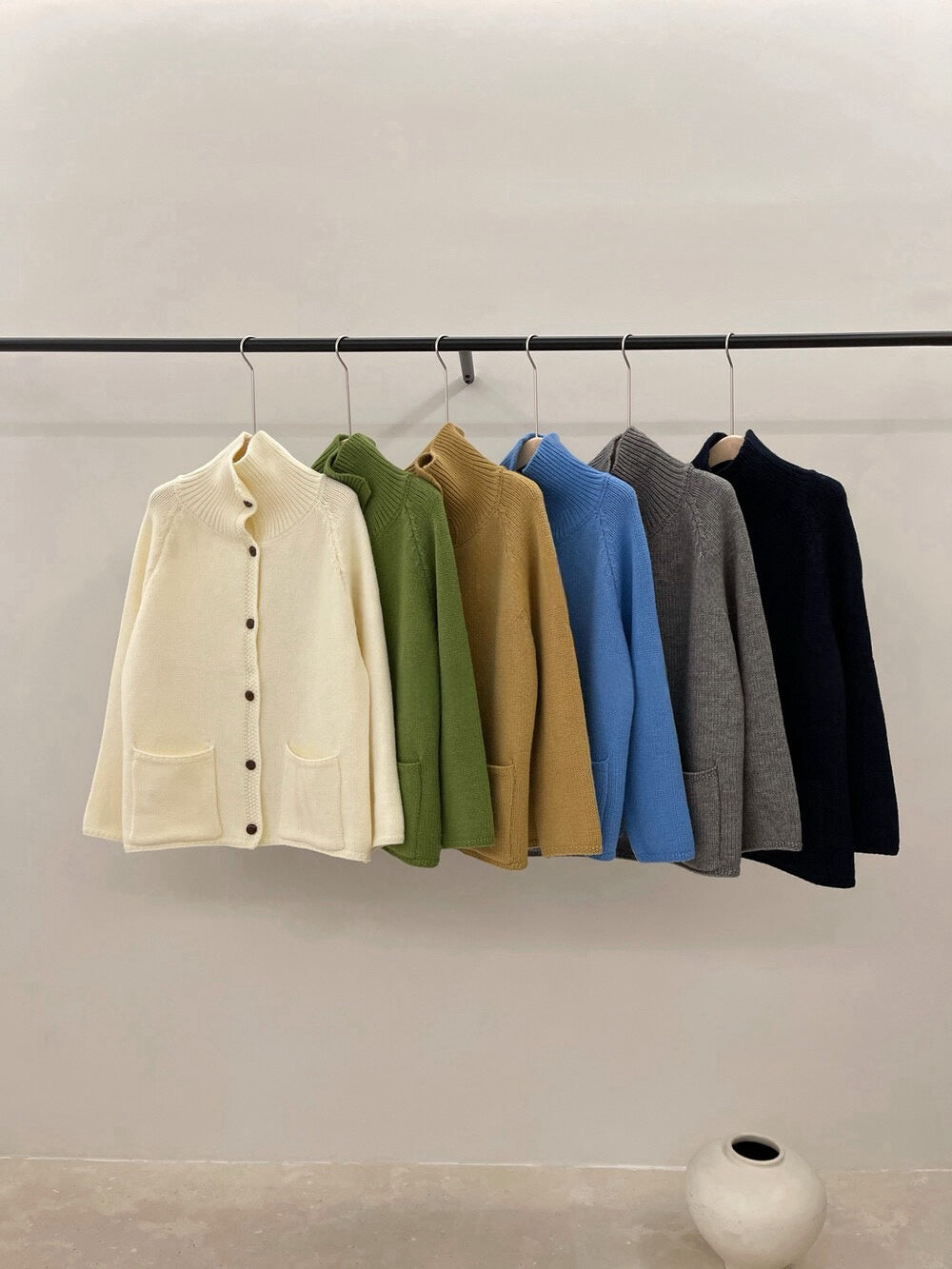 // 小半領口袋排扣中長CD