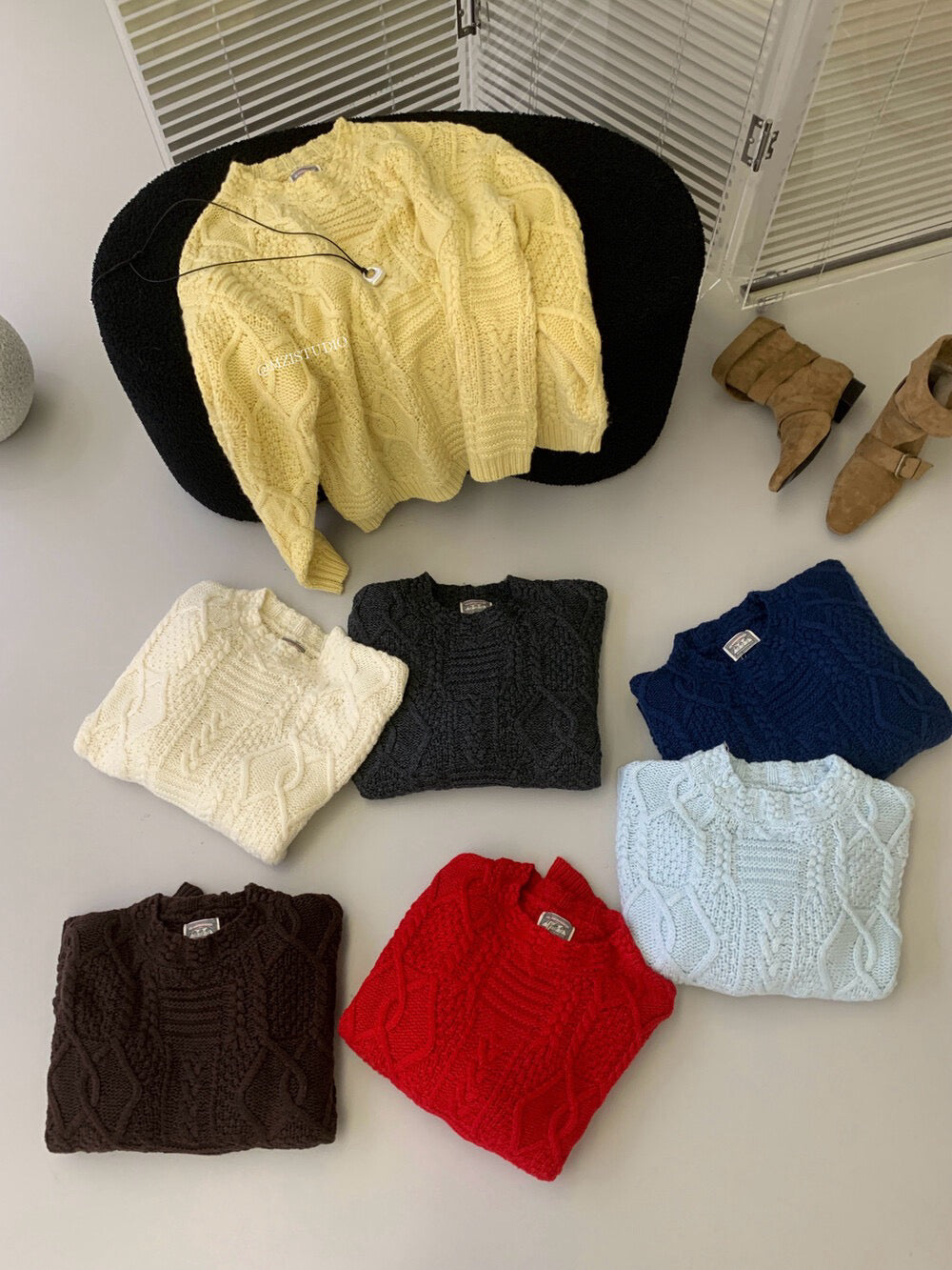 // 35%wool麻花紋慵懶毛衣