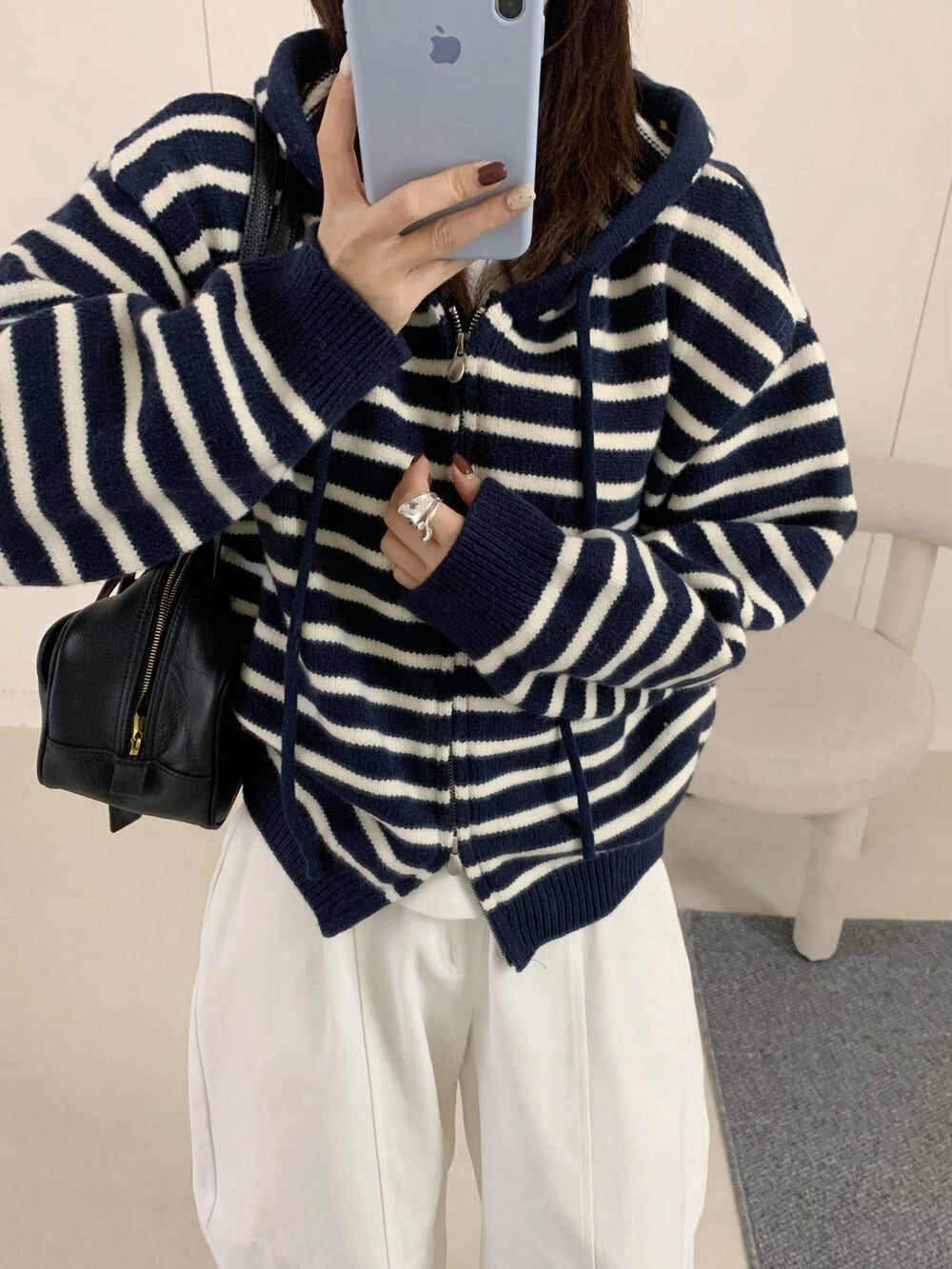 // 鬆弛感上下拉鍊連帽間條CD