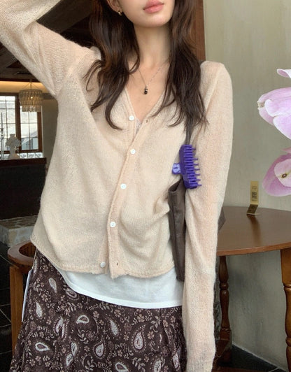 C32 / 簡約氣質V領針織外套(12%merino wool)