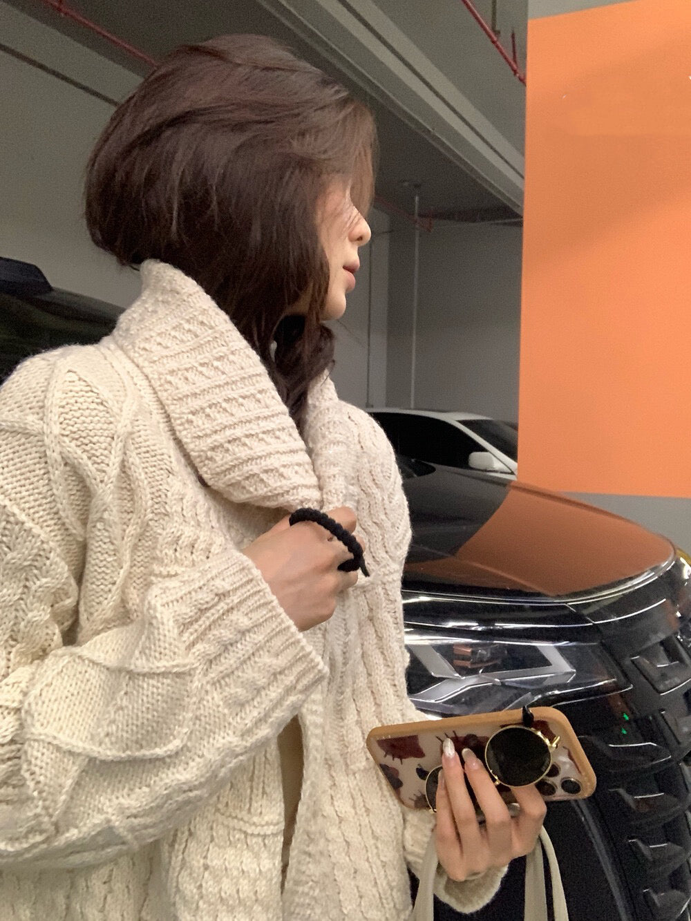 // 復古慵懶麻花紋翻領CD