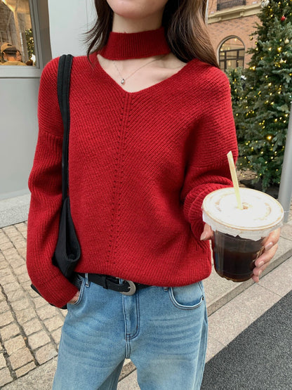 // 溫柔小性感掛頸毛衣