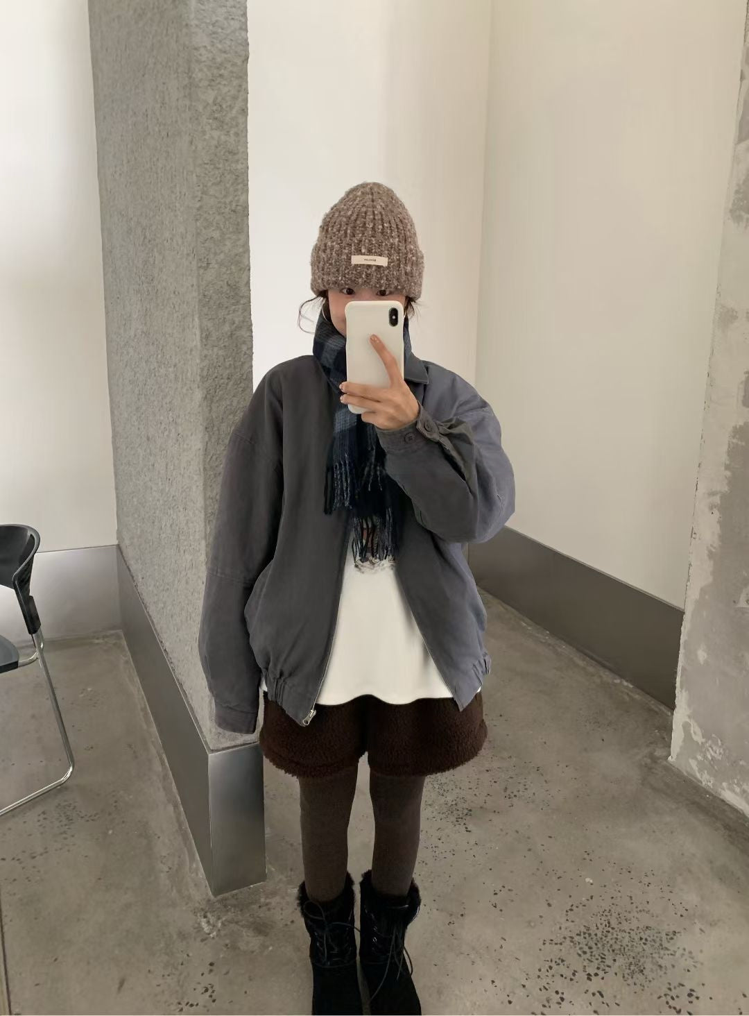 // 復古感做舊夾棉外套