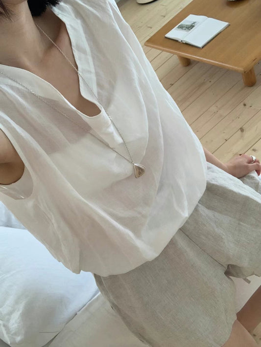 // 微透感鬆鬆領可束腳背心