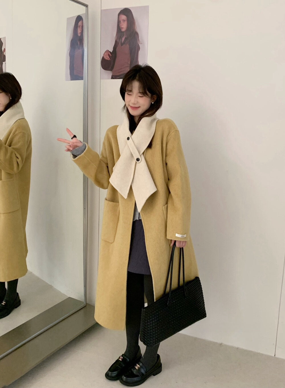 // 撞色內裡斜襟連頸巾100%羊毛雙面手工外套