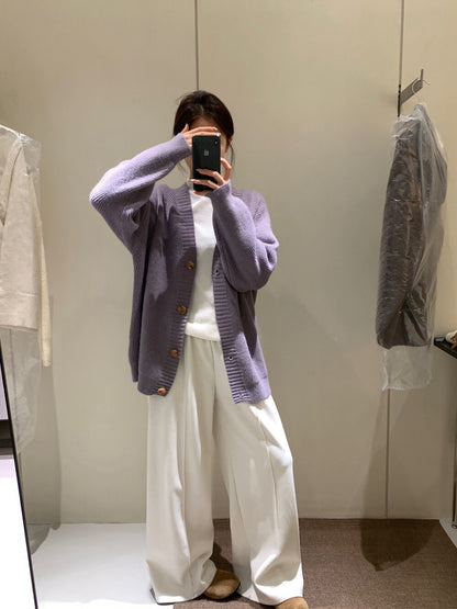 // 慵懶風V領寬鬆款CD